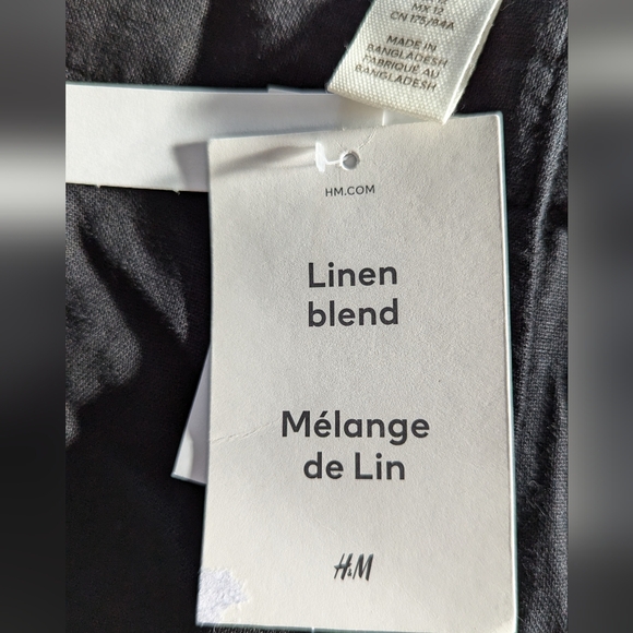 H&M Linen Blend Shorts - Picture 3 of 8